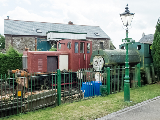 Hunslet 0-4-0DM (works no.3133 of 1944) and Peckett 0-4-0ST 'Hilda' (works no.1963 of 1938) at the Tamar Belle Railway Heritage Centre, Bere Ferrers, 6/8/14