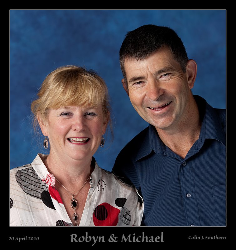 Say Hello to Robyn & Michael