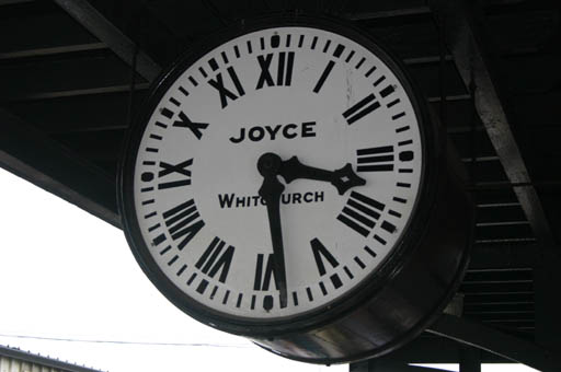 Stalybridge Station Clock
