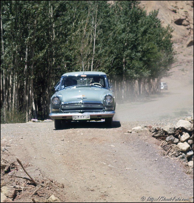 Afganistan in 1969. Soviet-made 'Volga' car in Bamyan. Emir Shabashvili's private collection