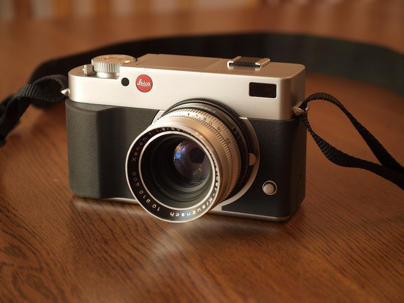 Re: Leica Digilux 3 - It is a Leica: Olympus SLR Talk Forum