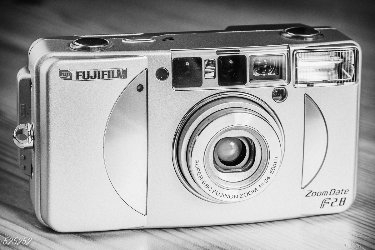 Week five - Fujifilm Zoom Date f2.8 - 52 rolls, 52 cameras, 52 weeks