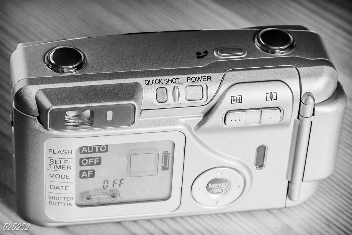 Week five - Fujifilm Zoom Date f2.8 - 52 rolls, 52 cameras, 52 weeks